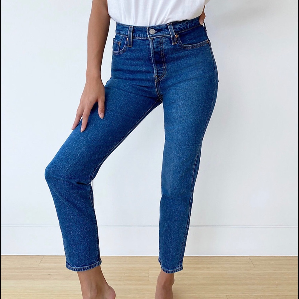 Levi’s wedgie icon jeans